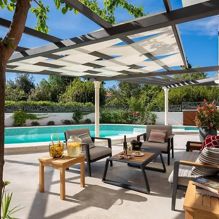 Villa Magnificent Scorpaena With Heated Swimming P Zadar
