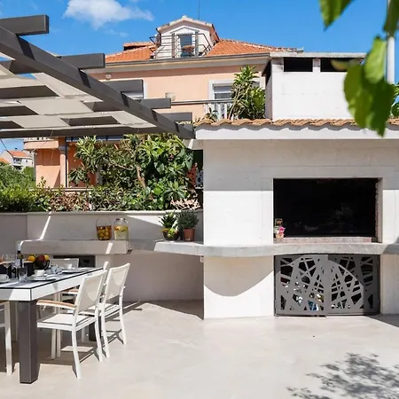 Magnificent Scorpaena With Heated Swimming P Villa Zadar