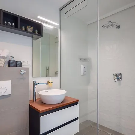 Magnificent Scorpaena With Heated Swimming P Villa Zadar